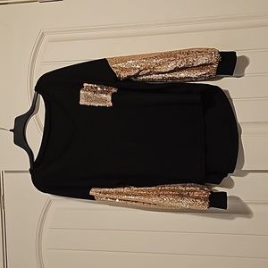 Size Large Gold sequence sleeves and pocket shirt